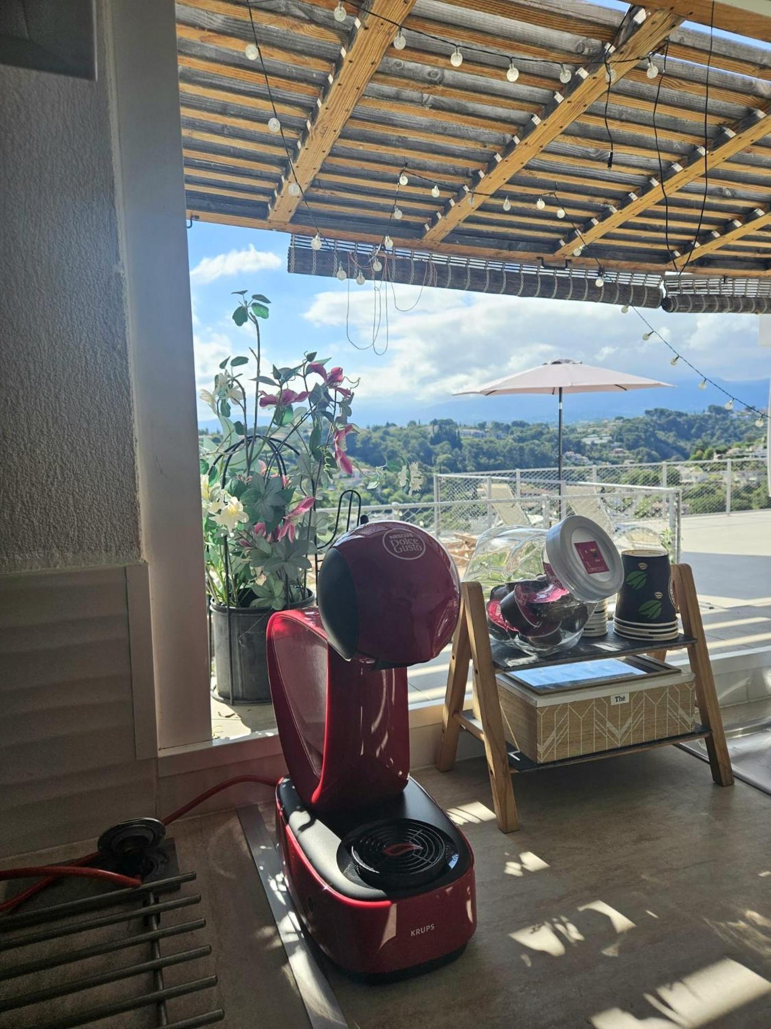 Twenty Rent Hotel Cagnes-sur-Mer Buitenkant foto