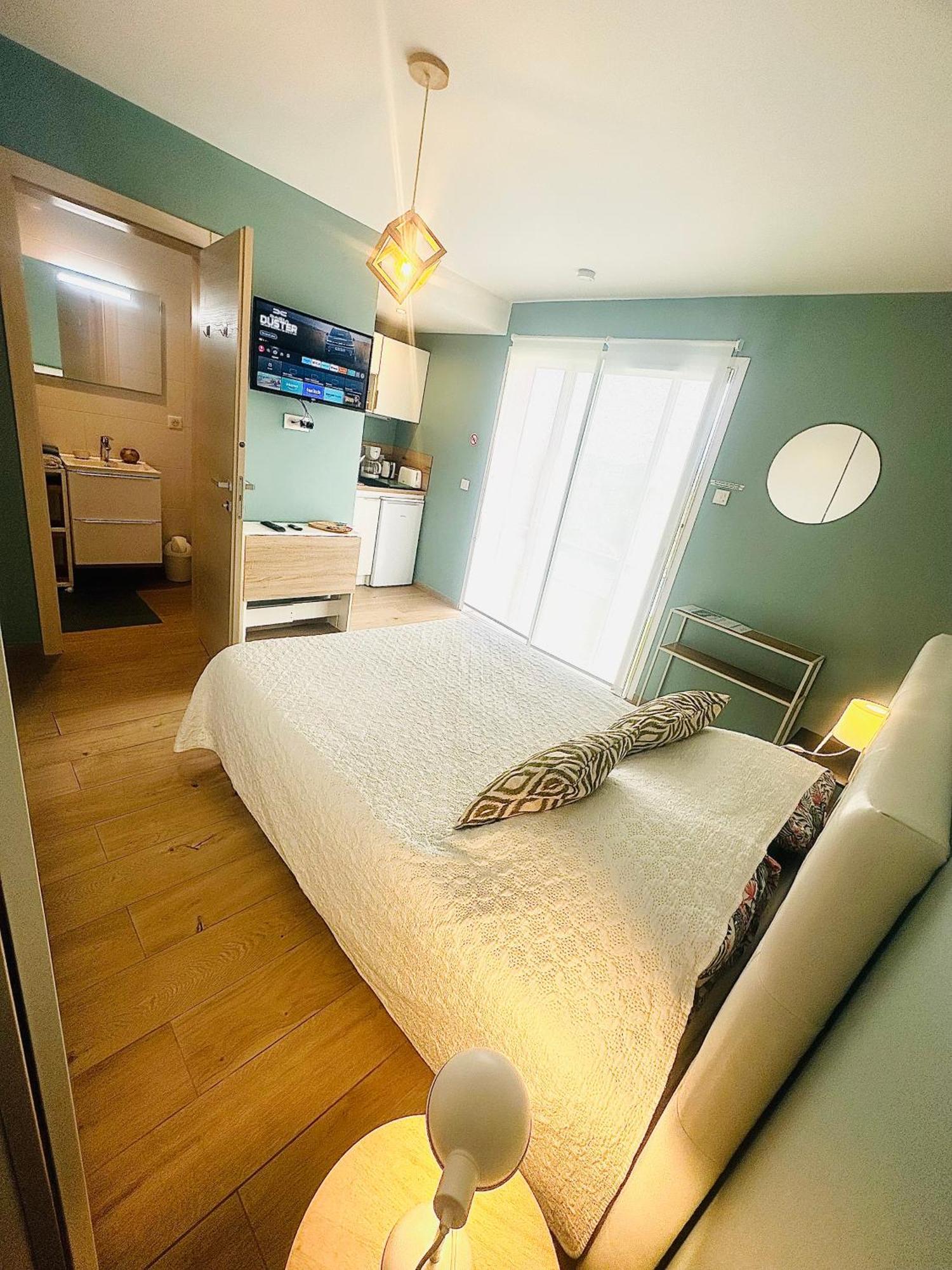 Twenty Rent Hotel Cagnes-sur-Mer Kamer foto
