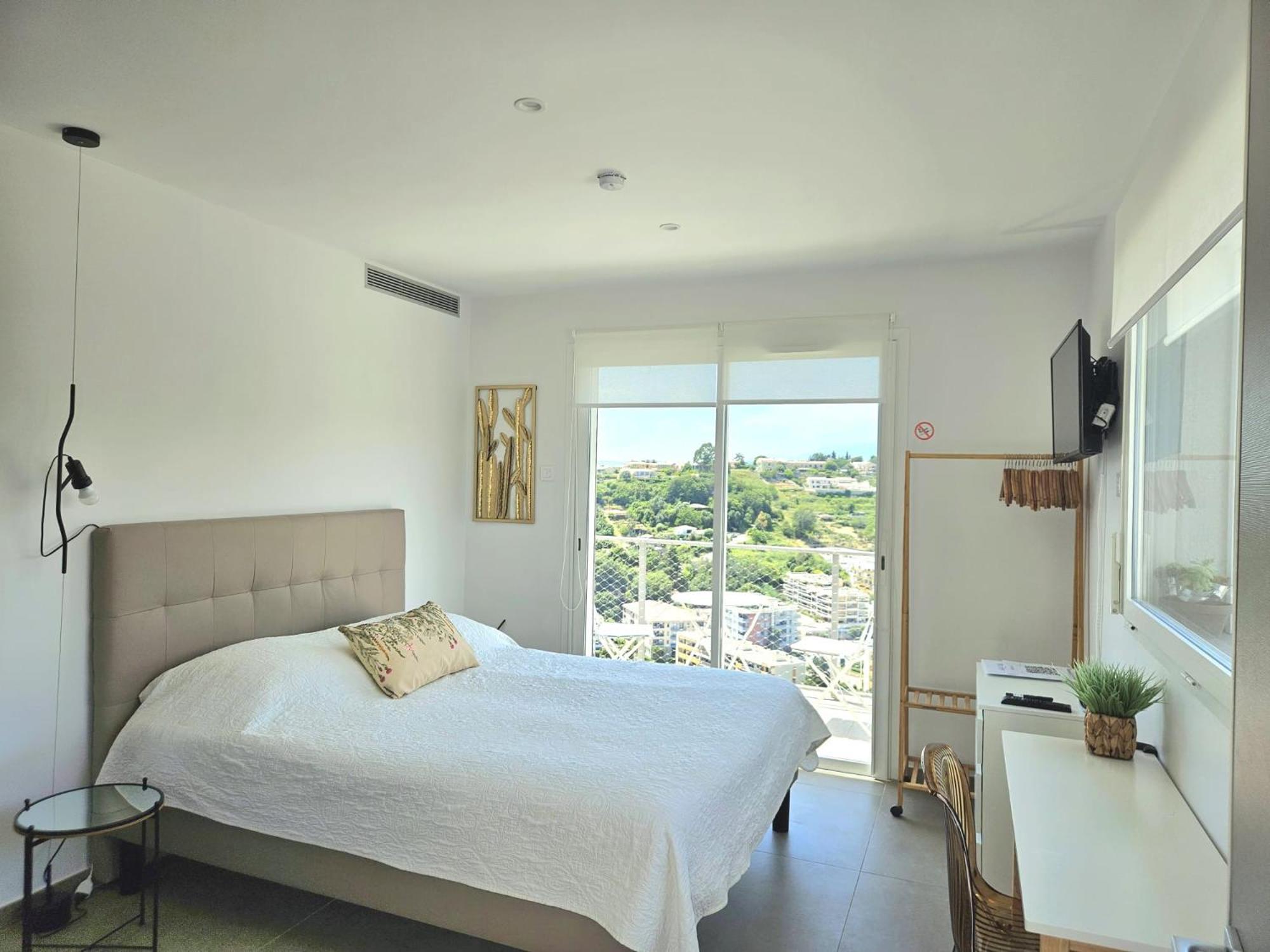 Twenty Rent Hotel Cagnes-sur-Mer Buitenkant foto