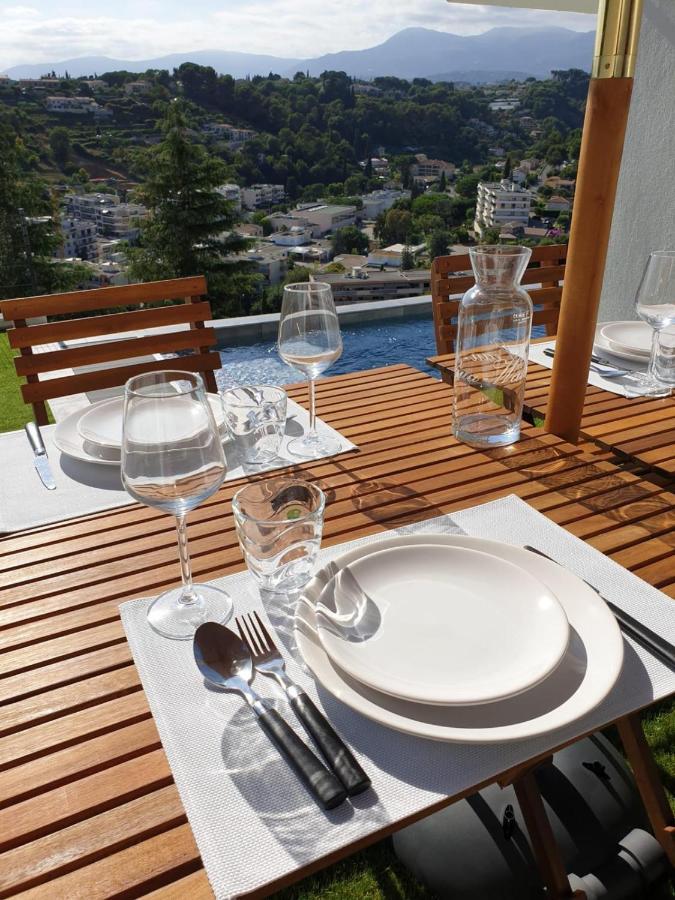 Twenty Rent Hotel Cagnes-sur-Mer Buitenkant foto